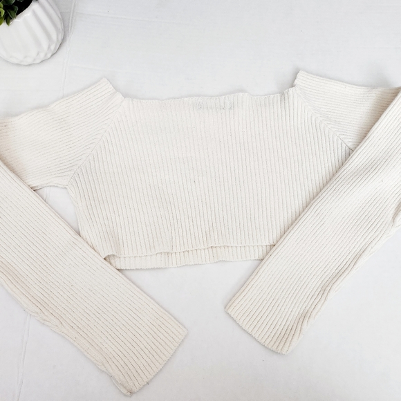 Pretty Little thing Crop top - Picture 5 of 5